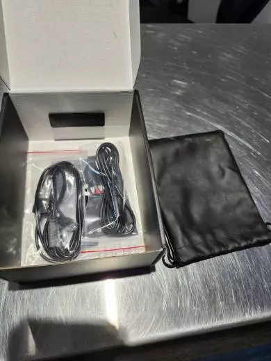 Xvive Audio - XVIVE-U4R2 2